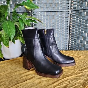 NIB: Boots by ASOS DESIGN